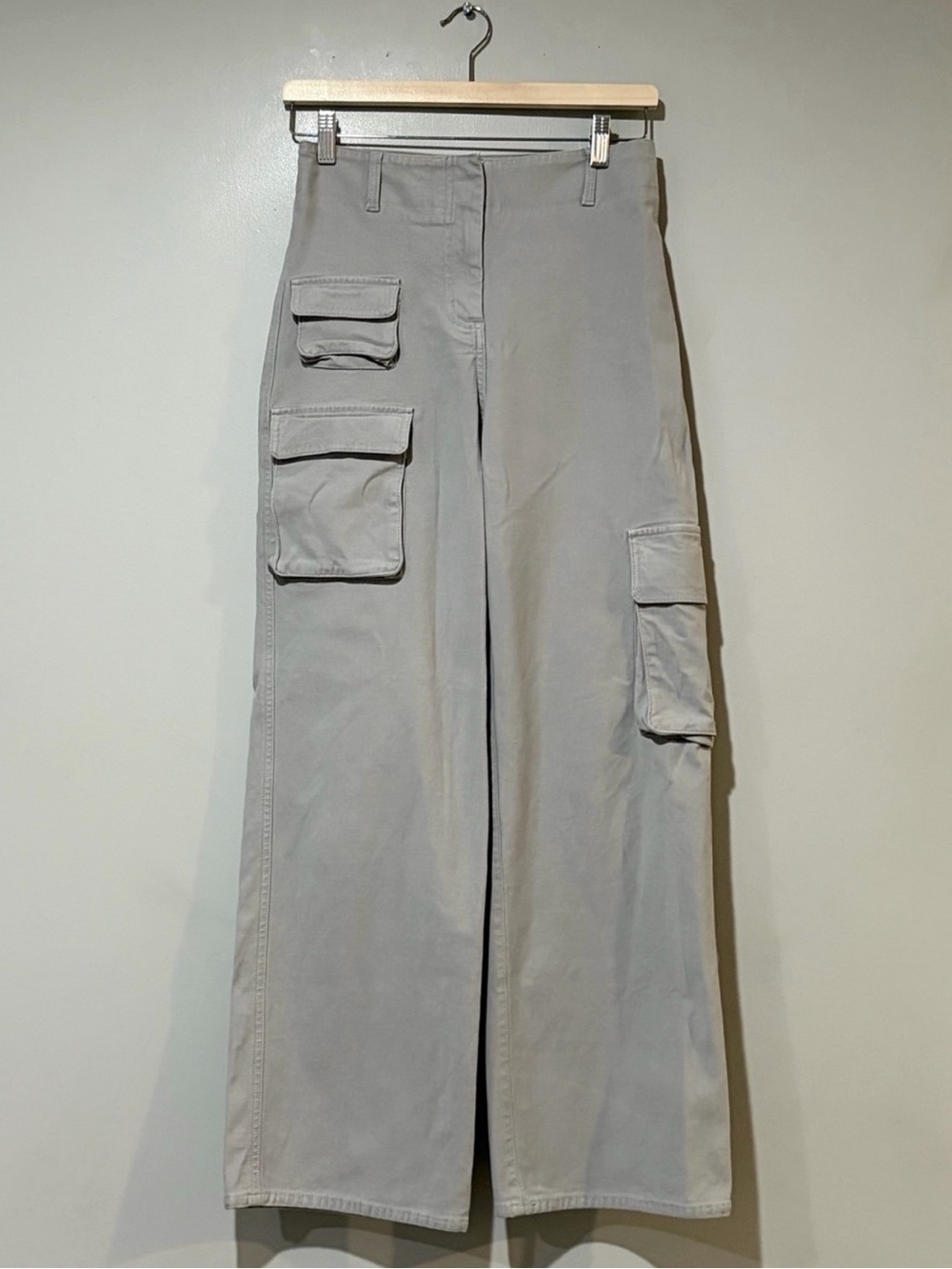 Aritzia WILFRED Free Picture Cargo Wide Leg Utility Pants Size 2 - Picture 2 of 11